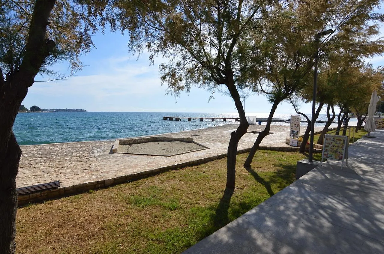 Apartmani Dekovic Materada Poreč Gasthof