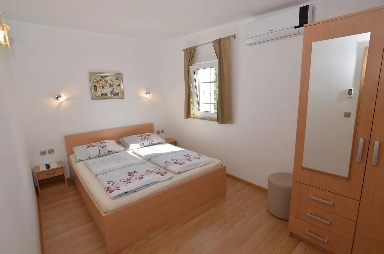 Apartmani Dekovic Materada Poreč Gasthof