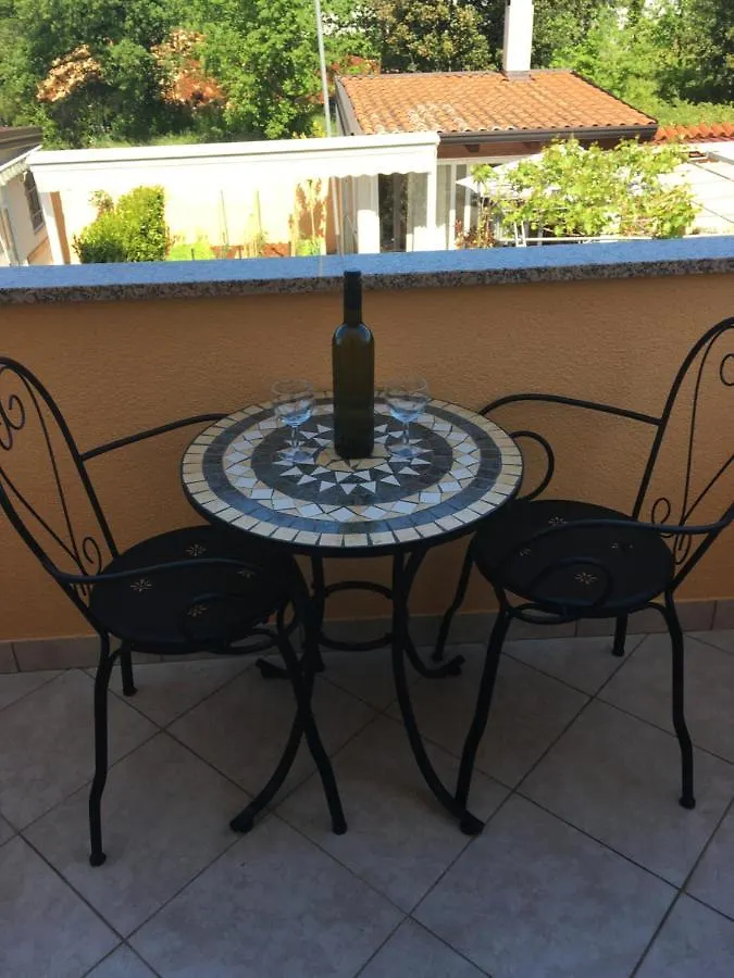 Apartmani Dekovic Materada Porec 3*,